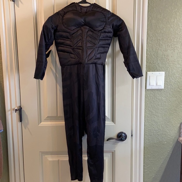 The Dark Knight Costume by Rubies Brand. EUC! - Picture 1 of 16